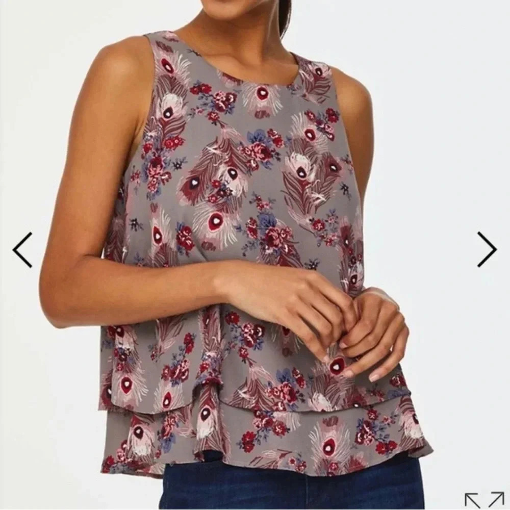 LOFT Women’s Gray Floral Top Blouse Size MP  Pink Purple Feathers Sleeveless